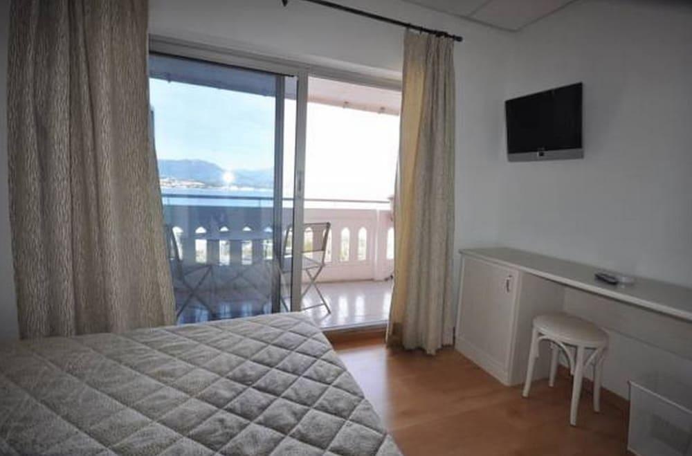 Hotel Du Golfe Ajaccio  Exterior photo